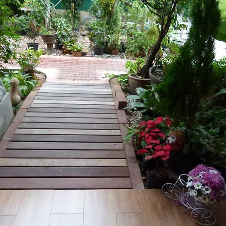 Bed and Breakfast Ban Boonchu Phra Nakhon Si Ayutthaya Exterior foto