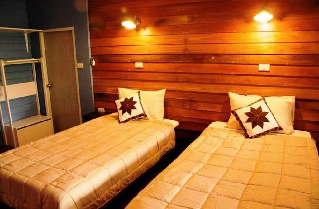 Bed and Breakfast Ban Boonchu Phra Nakhon Si Ayutthaya Zimmer foto