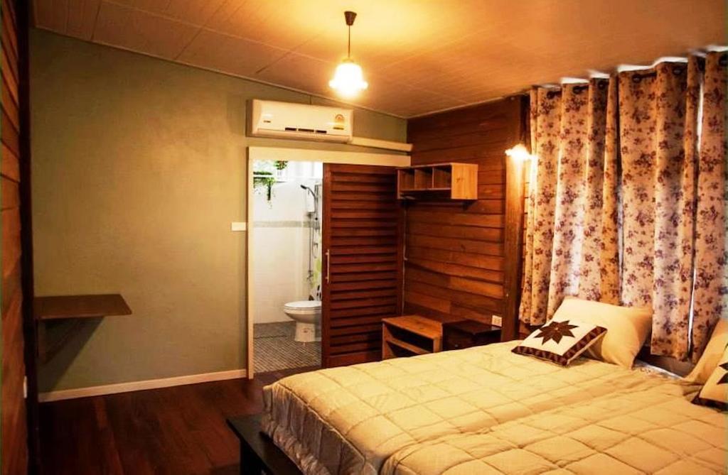 Bed and Breakfast Ban Boonchu Phra Nakhon Si Ayutthaya Zimmer foto