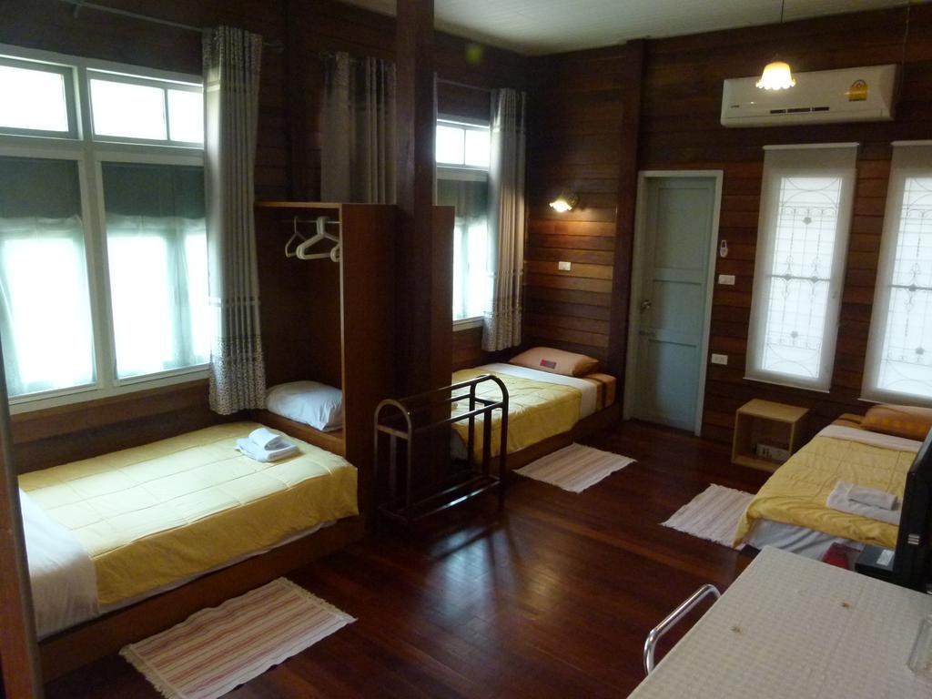 Bed and Breakfast Ban Boonchu Phra Nakhon Si Ayutthaya Exterior foto